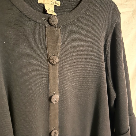 Evie Black  Cardigan - Picture 6 of 8